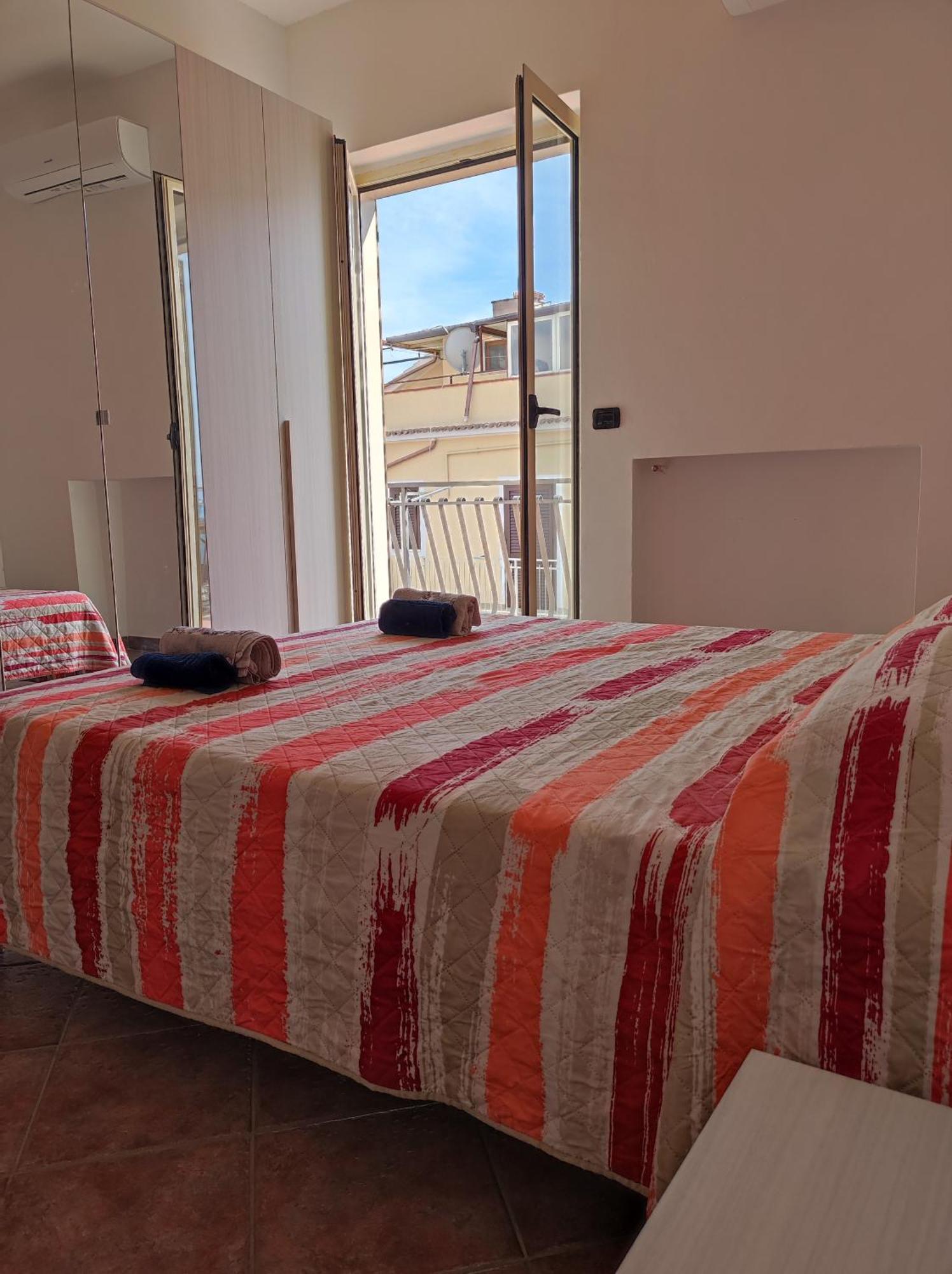 Casa Vacanza Riviera Dei Saraceni Trebisacce Ngoại thất bức ảnh